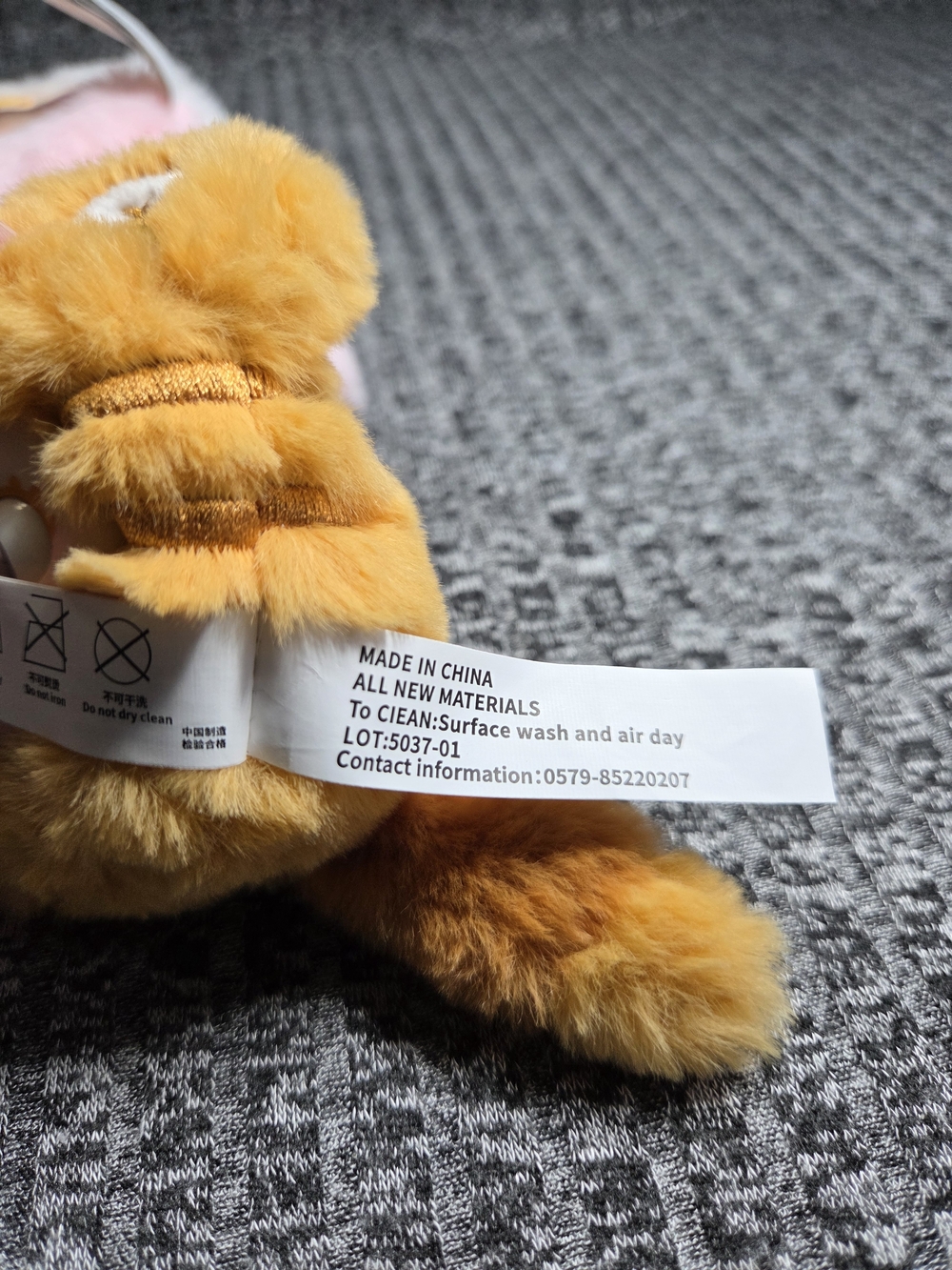 Samuel Kitten Paws Keychains - Picture 8 of 16